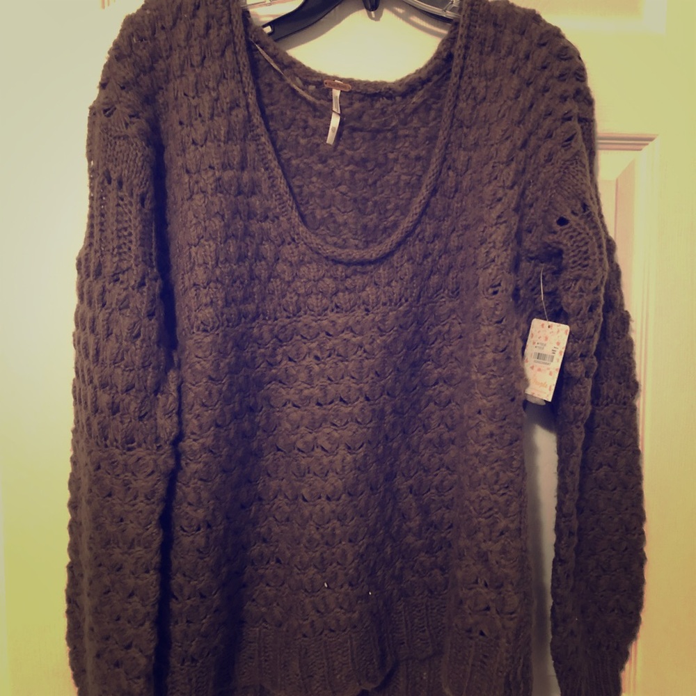 Free People oversized sweater - NWT